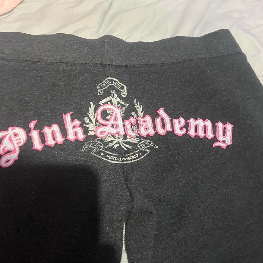 Love pink Victoria secret cropped joggers